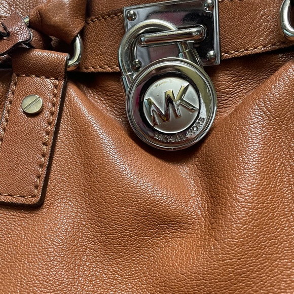 MICHAEL KORS | Chestnut Hamilton Shoulder Bag - Picture 8 of 10